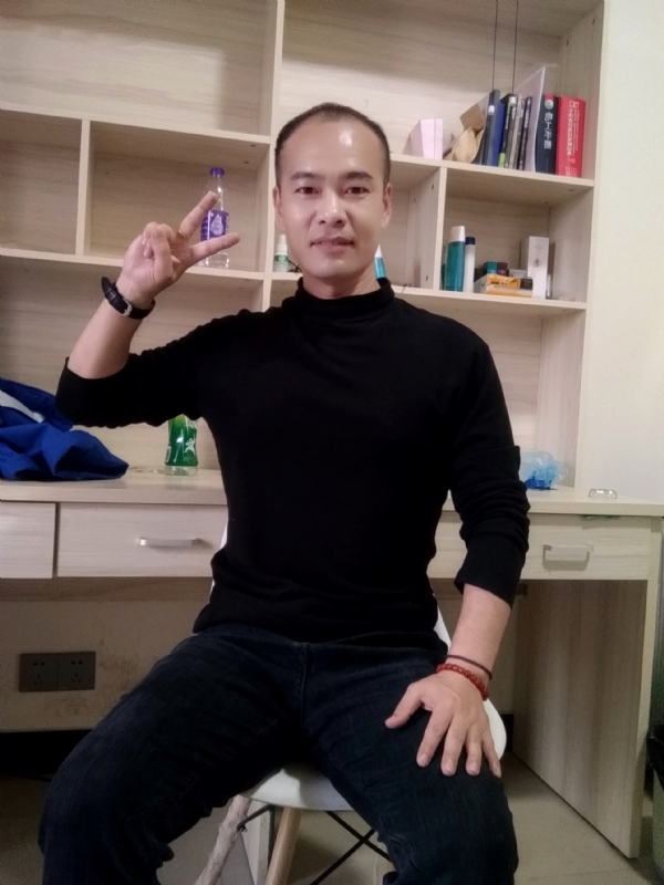 熊大与熊二的第一张照片--汕头相亲服务中心