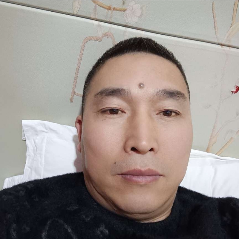 痴情男的第二张照片--汕头相亲服务中心