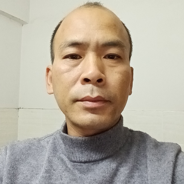 蔚蓝的天空的第三张照片--汕头相亲服务中心