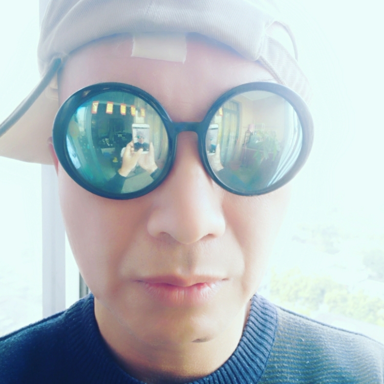 南方龙的第一张照片--汕头相亲服务中心