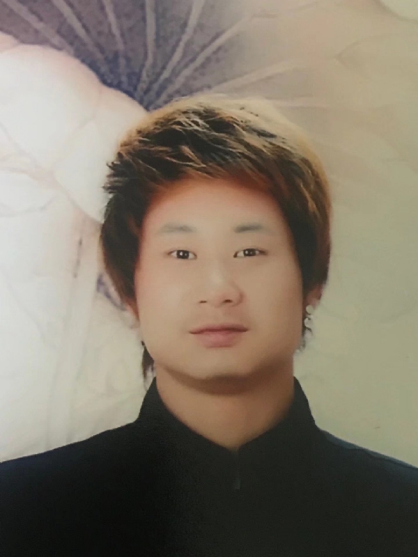 咮辛的第一张照片--汕头相亲服务中心