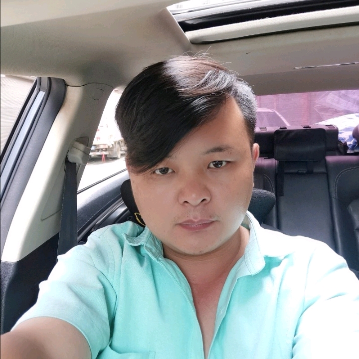 想家大黄蜂的第一张照片--汕头相亲服务中心