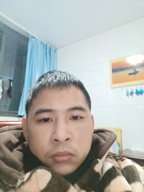 寂寞的第一张照片--汕头相亲服务中心
