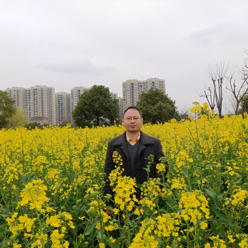 砺剑的第一张照片--汕头相亲服务中心
