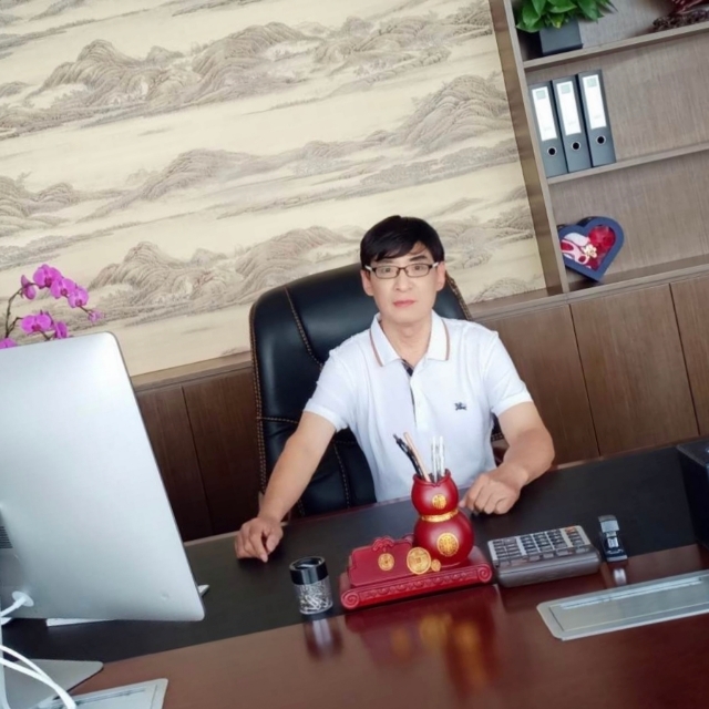 大叔寻觅有缘人的第三张照片--汕头相亲服务中心