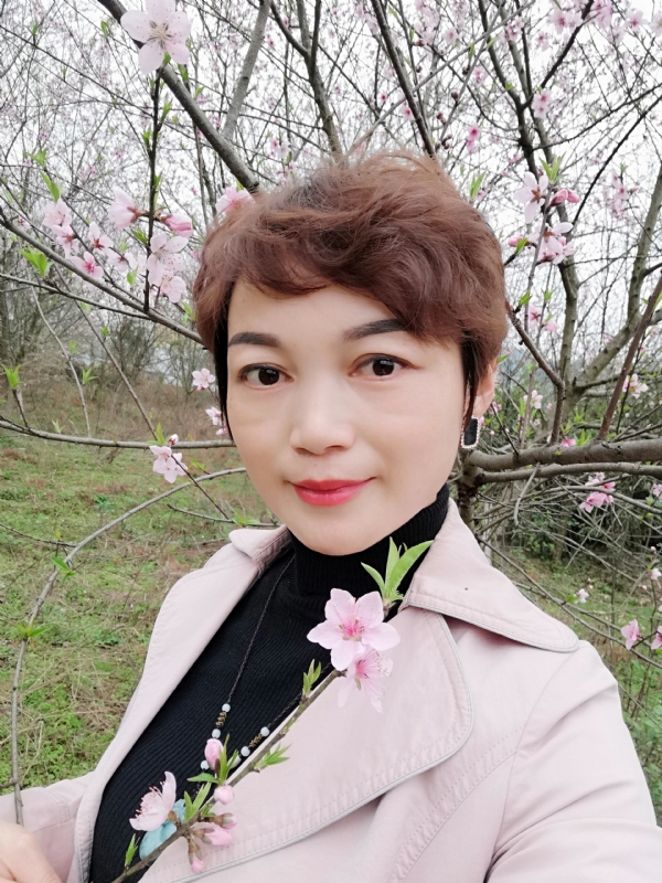 转角遇到你的第一张照片--汕头相亲服务中心