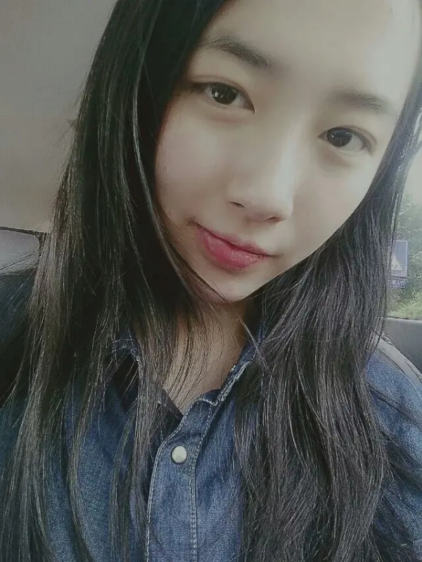 小她的第一张照片--汕头相亲服务中心