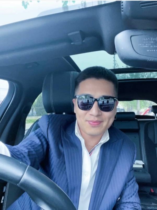 Andy的第一张照片--汕头相亲服务中心