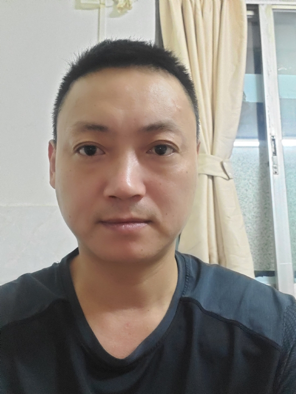 你若不离我定不弃的第一张照片--汕头相亲服务中心