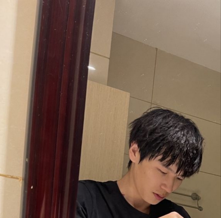 无眠的第一张照片--汕头相亲服务中心