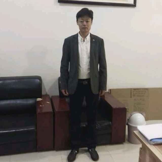 蓝天白云的第一张照片--汕头相亲服务中心