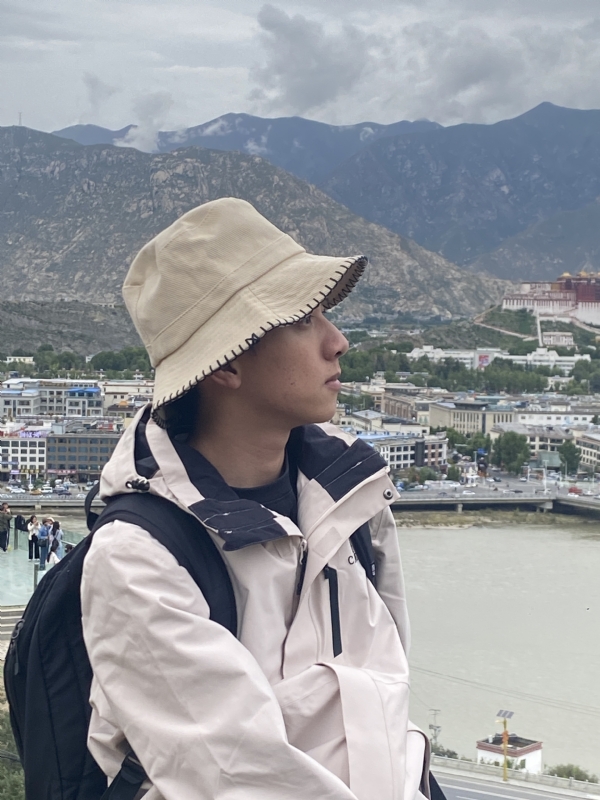 Lucky的第一张照片--汕头相亲服务中心