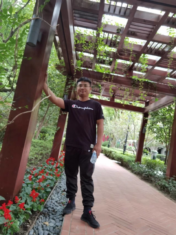 会飞的鱼的第三张照片--汕头相亲服务中心