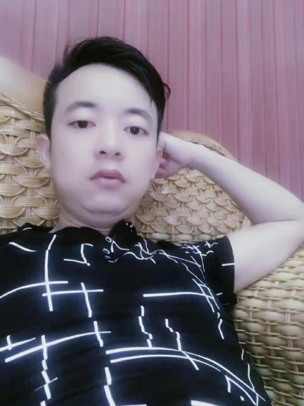 恋上一座城的第一张照片--汕头相亲服务中心