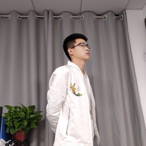 罗刚的第二张照片--汕头相亲服务中心