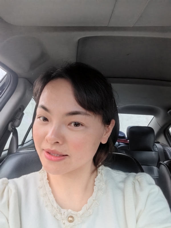 ziyu的第一张照片--汕头相亲服务中心