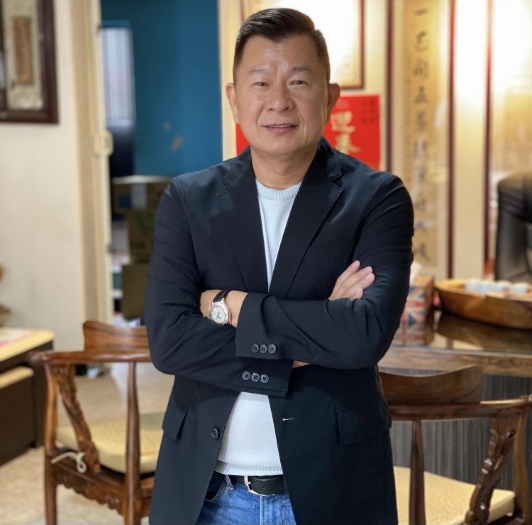 幸福余生的第一张照片--汕头相亲服务中心