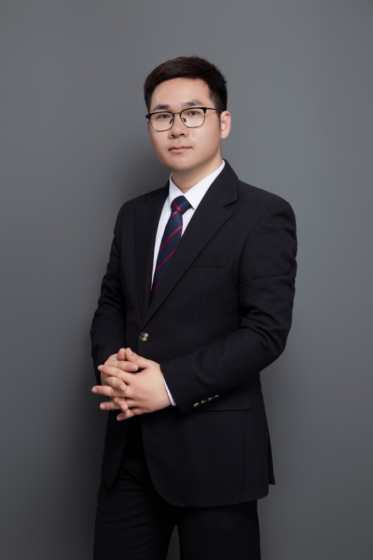 认真的第一张照片--汕头相亲服务中心