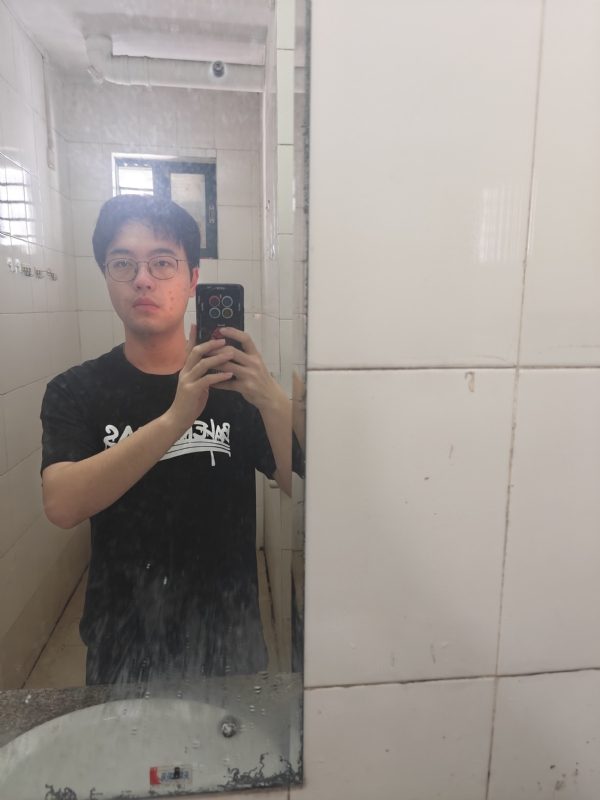爱看尖尖星人的第一张照片--汕头相亲服务中心