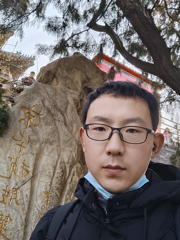 小徐要努力的第一张照片--汕头相亲服务中心