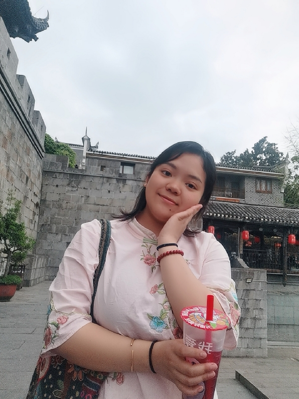 敏兮小沫的第二张照片--汕头相亲服务中心