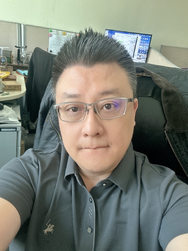 回归自我的第一张照片--汕头相亲服务中心