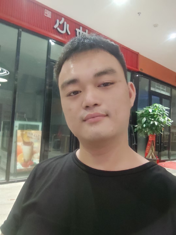 寻找另一半的第二张照片--汕头相亲服务中心