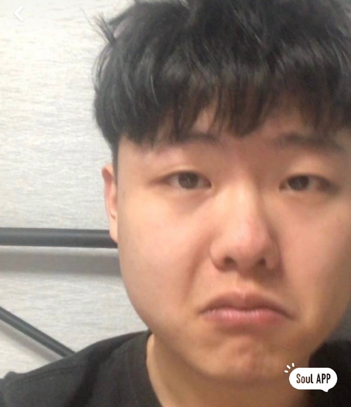 方方正正的第二张照片--汕头相亲服务中心